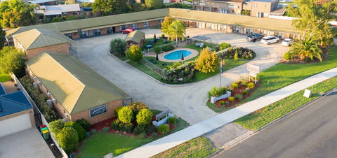 Statesman Motor Inn - Accommodation ACT 3