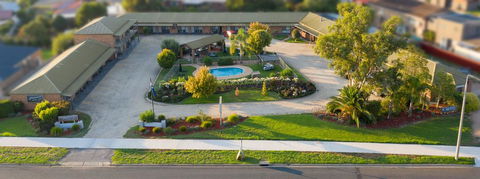 Statesman Motor Inn - Accommodation ACT 0