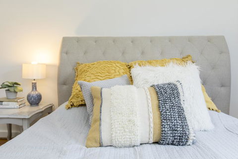 Stay At Meurant Wagga - Accommodation ACT 1
