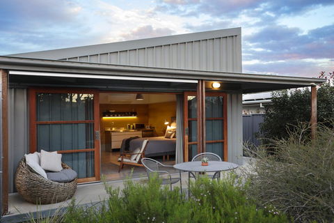 Studio 367 - Accommodation ACT 0