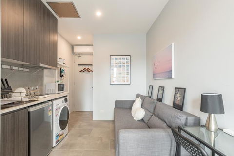 Studio Near Bus Train UTS DarlingHar ICC Chinatown - Accommodation ACT 2