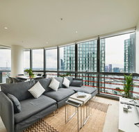 STUNNING 2 BED 2 BATH STYLISH UNIT // FREE PARKING - Accommodation ACT