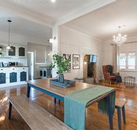 Stunning Mountain Getaway Leura- 3 BRM 1.5 Bath - Accommodation ACT