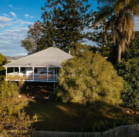 Stunning Queenslander - Accommodation ACT 0