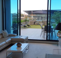 Stunning Riverside Apartment near MCEC and Casino - Accommodation ACT