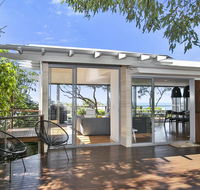 Stunning Seaviews Sunshine Beach - Accommodation ACT