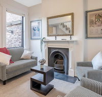 Stylish House - Moments to Kings Cross  City - Accommodation ACT