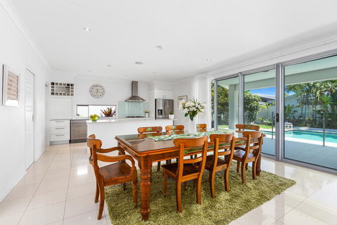 Summer Beach House On Tallows Avenue Kingscliff - Accommodation ACT 2