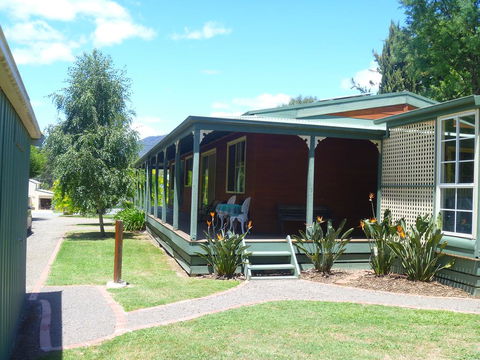 Sunburst Retreat - Accommodation ACT 1