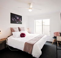 Sunny Shackell - Echuca Moama Holiday Accommodation - Accommodation ACT