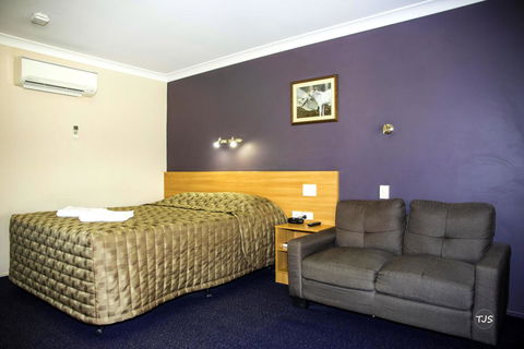 SunPalms Motel - Accommodation ACT 0