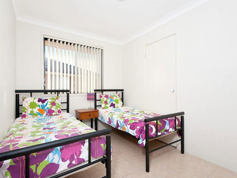 Sunrise @ Fingal Bay - Accommodation ACT 1