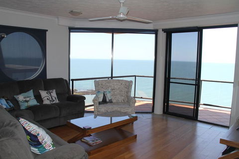 Sunset Sails Redcliffe - Accommodation ACT 3