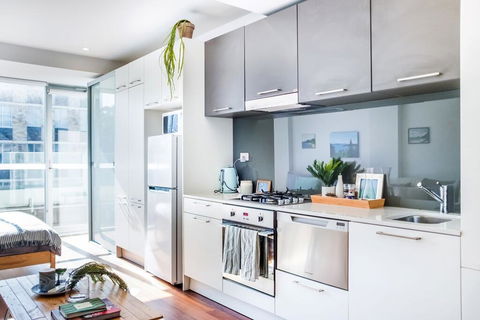 Sunshine City Loft! - Accommodation ACT 1