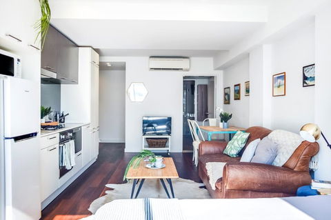 Sunshine City Loft! - Accommodation ACT 3