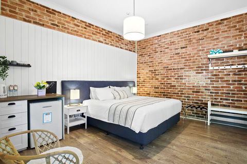 Surfaris Retreat - Accommodation ACT 3