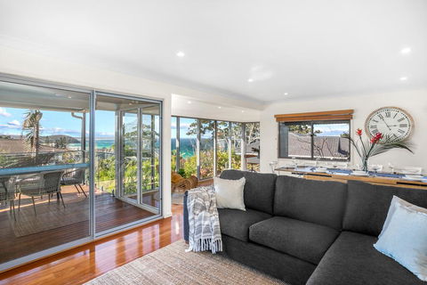 Surfers Beach House - Accommodation ACT 3