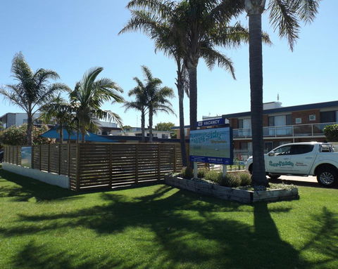 Surfside Merimbula Holiday Apartments - Accommodation ACT 1