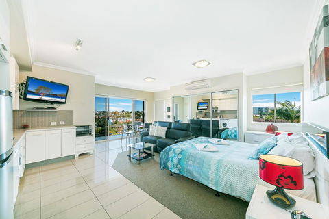 Suttons Beach Apartments - Accommodation ACT 1