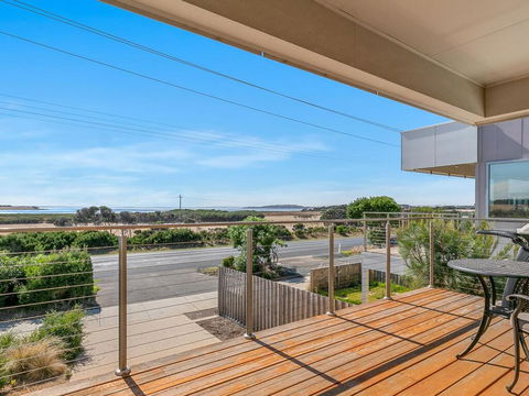 Swan Bay Lookout - Accommodation ACT 0