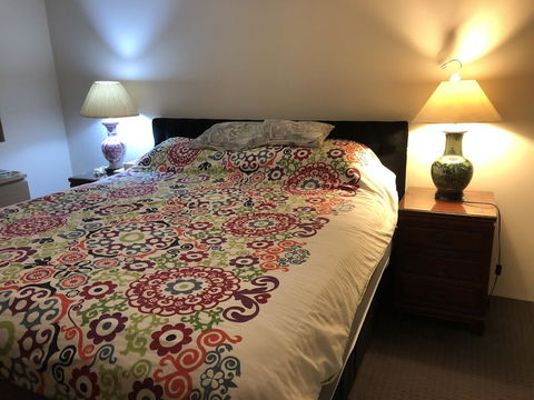 Swan House - Accommodation ACT 0