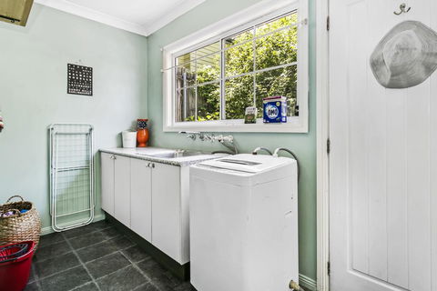 Swanbrook - Accommodation ACT 2