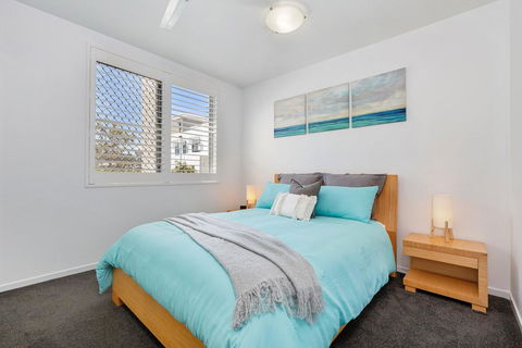 SWIM UP DRIFT APARTMENT 12 South - Accommodation ACT 3