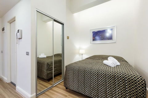 Sydney CBD Studio Apartment 503BRG - Accommodation ACT 3