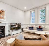 Sydney history with modern design and location - Accommodation ACT