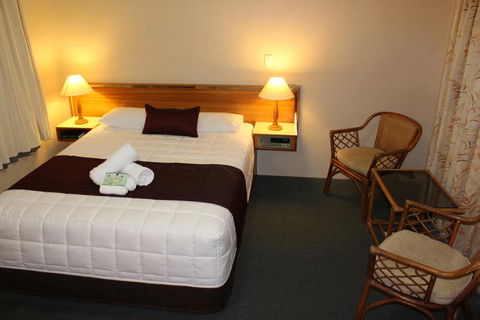 Tabourie Lake Motor Inn - Accommodation ACT 2