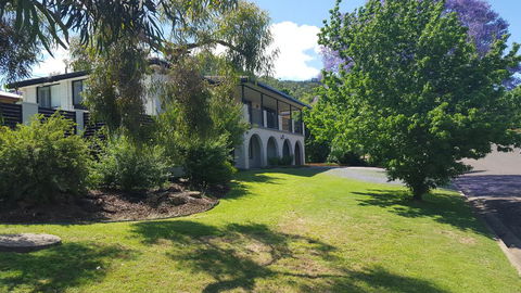 Tamworth Exclusive B&B - Accommodation ACT 0
