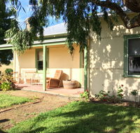 Tarndwarncoort - Farmer's Cottage - Accommodation ACT