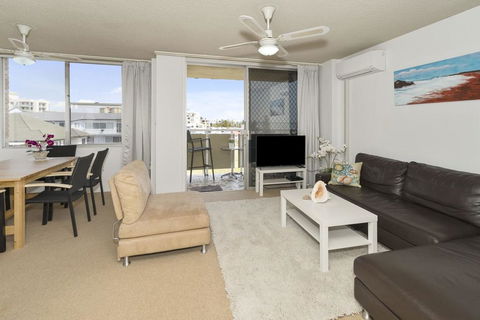 Tasman Towers - Unit 13 - Accommodation ACT 3