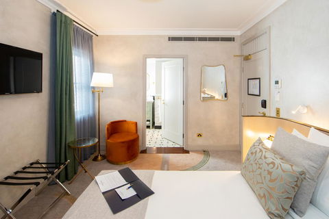 Tattersalls Hotel - Accommodation ACT 1