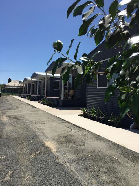 Terminus Hotel - Accommodation ACT 3