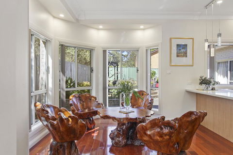 The Art House - Accommodation ACT 1