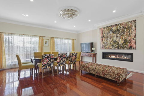 The Art House - Accommodation ACT 0