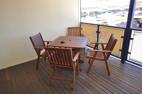 The Australian Hotel Motel - Accommodation ACT 0