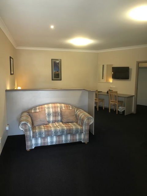The Bakehouse Motel - Accommodation ACT 2