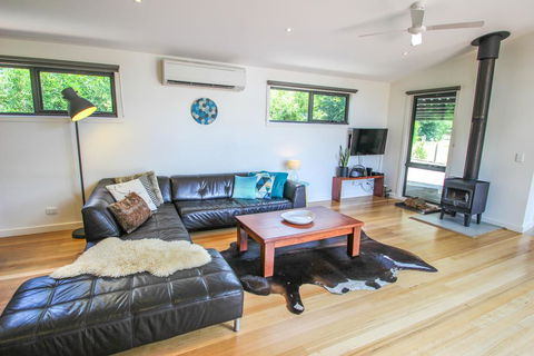 The Base Two - Accommodation ACT 2