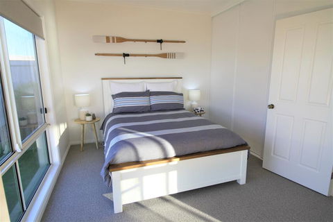 The Beach House - Point Turton - Accommodation ACT 2
