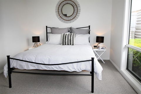 The Beach House - Point Turton - Accommodation ACT 3