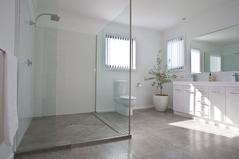 Pearl Hawley Beach - Accommodation ACT 18
