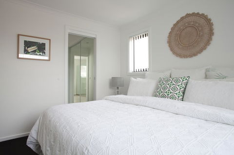 Pearl Hawley Beach - Accommodation ACT 13