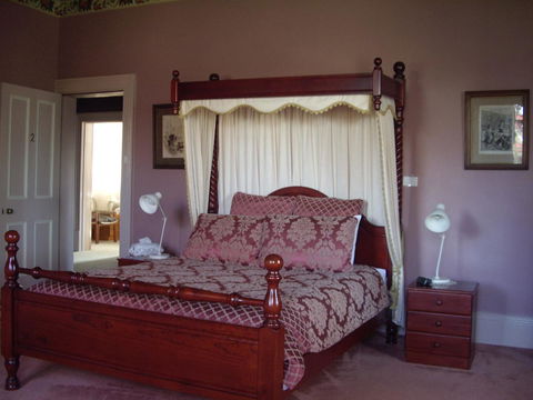 Lucinda B&B - Accommodation ACT 17