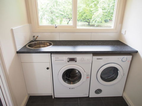 Tahara Cottage - Accommodation ACT 3