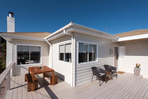 Penguin Beach House - Accommodation ACT 6