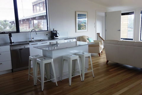 THE LOFT @ Bay Of Fires Seascape - Accommodation ACT 12