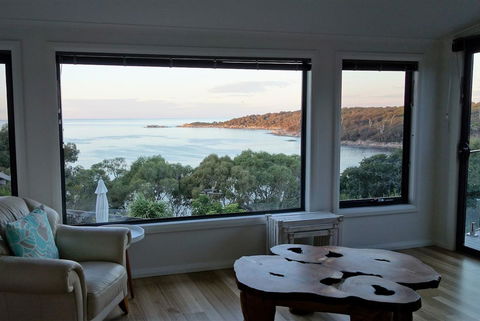 THE LOFT @ Bay Of Fires Seascape - Accommodation ACT 6
