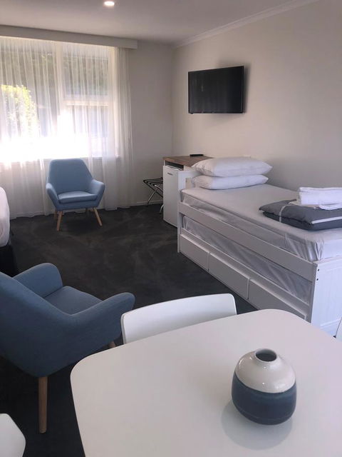 Orford Blue Waters Hotel - Accommodation ACT 32
